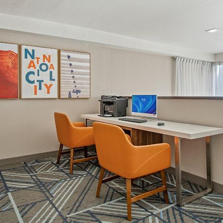 Holiday Inn Express San Diego South - National City By Ihg Exteriör bild