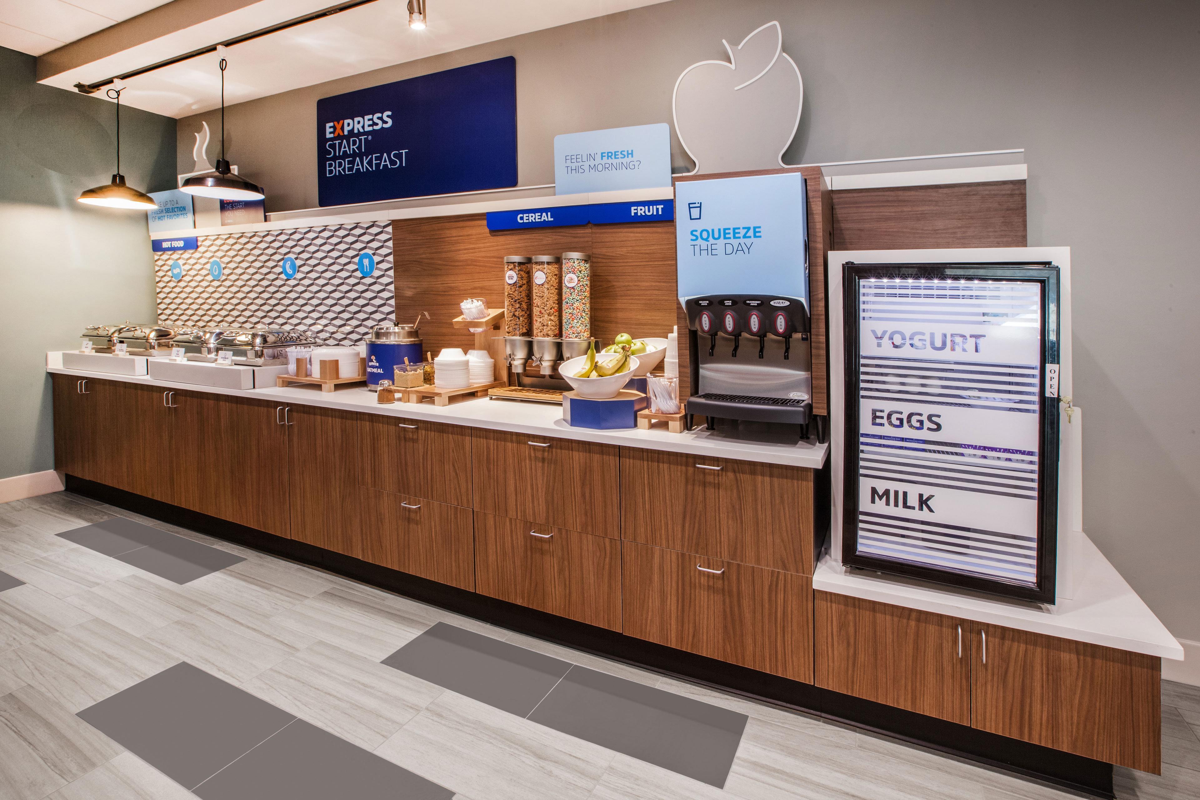 Holiday Inn Express San Diego South - National City By Ihg Exteriör bild