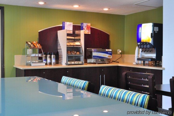 Holiday Inn Express San Diego South - National City By Ihg Restaurang bild