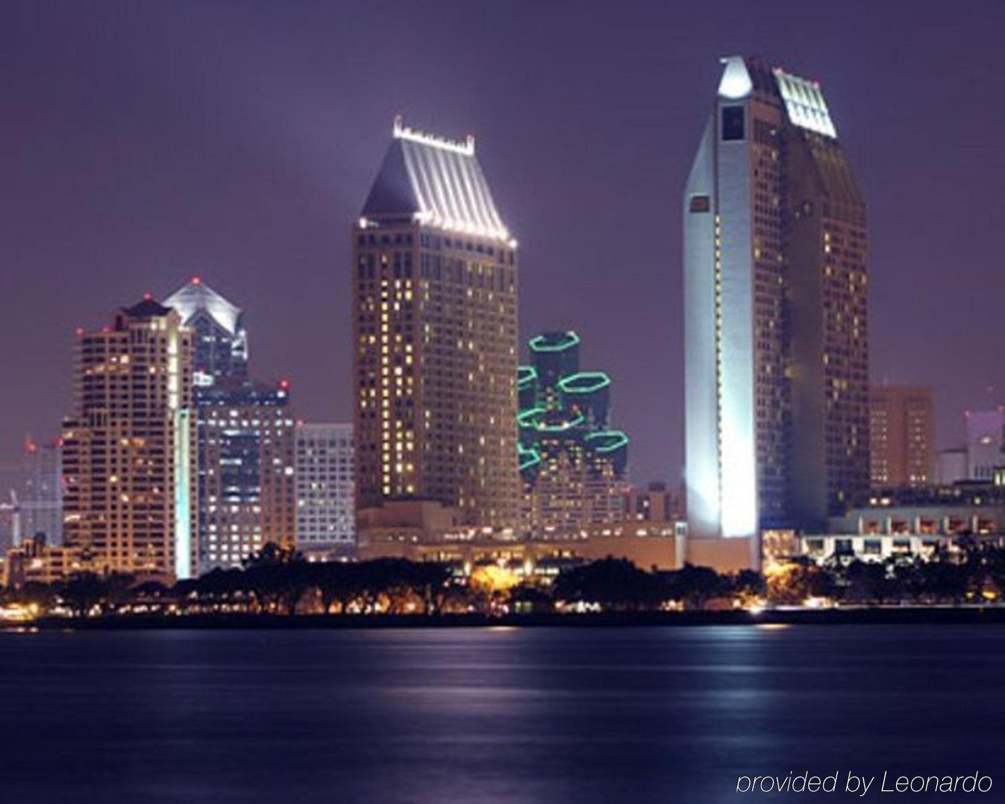 Holiday Inn Express San Diego South - National City By Ihg Exteriör bild